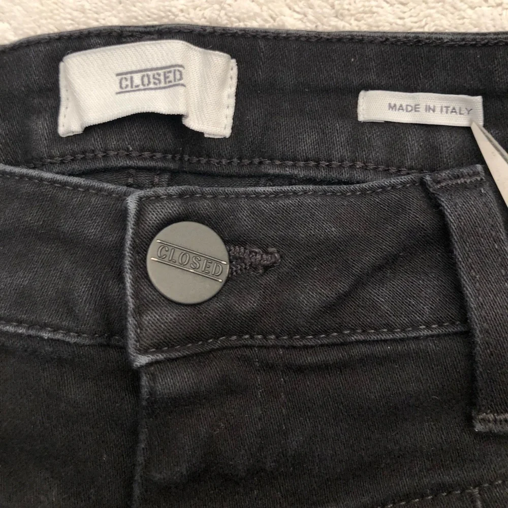 Closed Anthropologie Skinny Pusher 1920 Jeans Black Made In Italy Size 25 - Picture 5 of 14